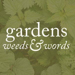 Logo du podcast jardins, mauvaises herbes et mots